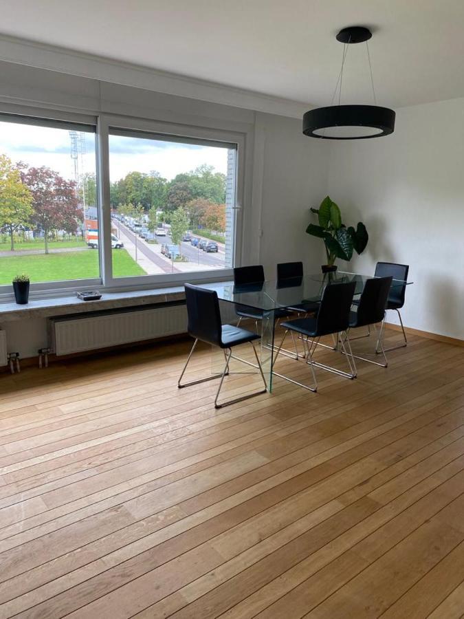 אנטוורפן Lichtrijk Mooi Appartement Met Zicht Op Hof Van Roosendael מראה חיצוני תמונה