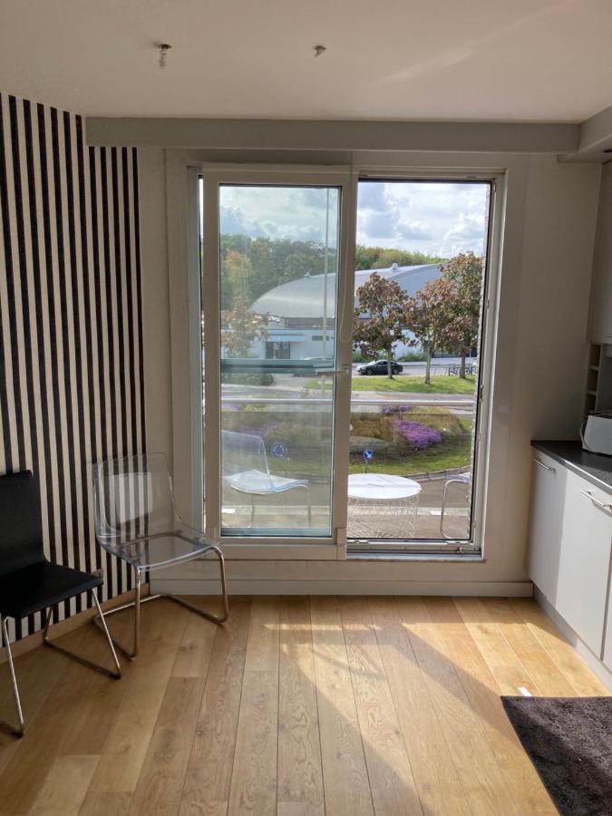 אנטוורפן Lichtrijk Mooi Appartement Met Zicht Op Hof Van Roosendael מראה חיצוני תמונה