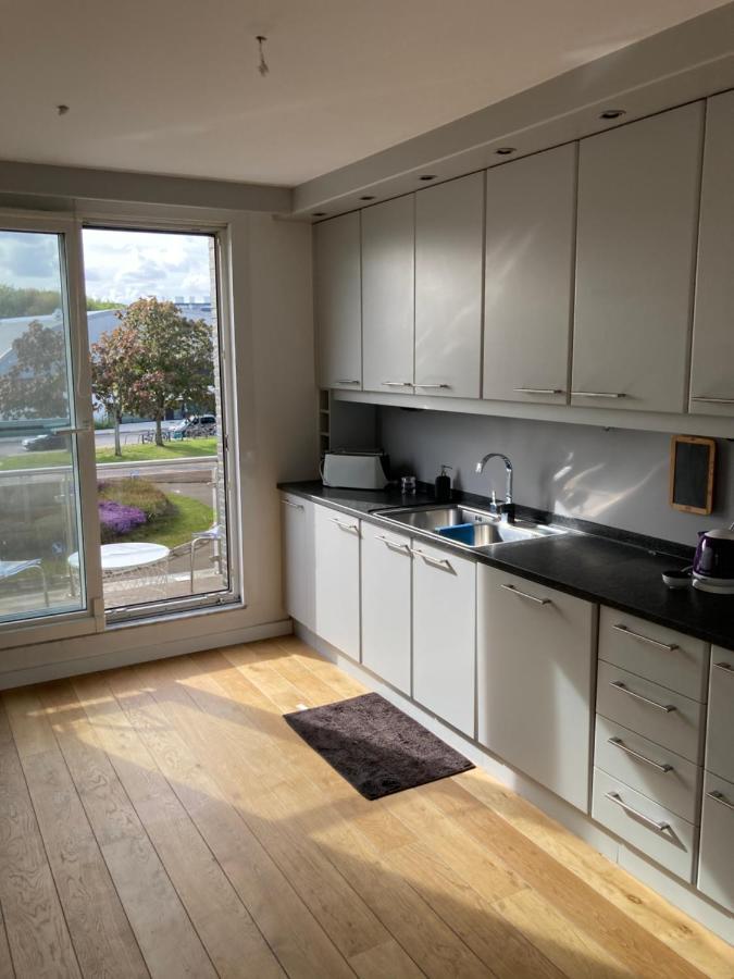 אנטוורפן Lichtrijk Mooi Appartement Met Zicht Op Hof Van Roosendael מראה חיצוני תמונה