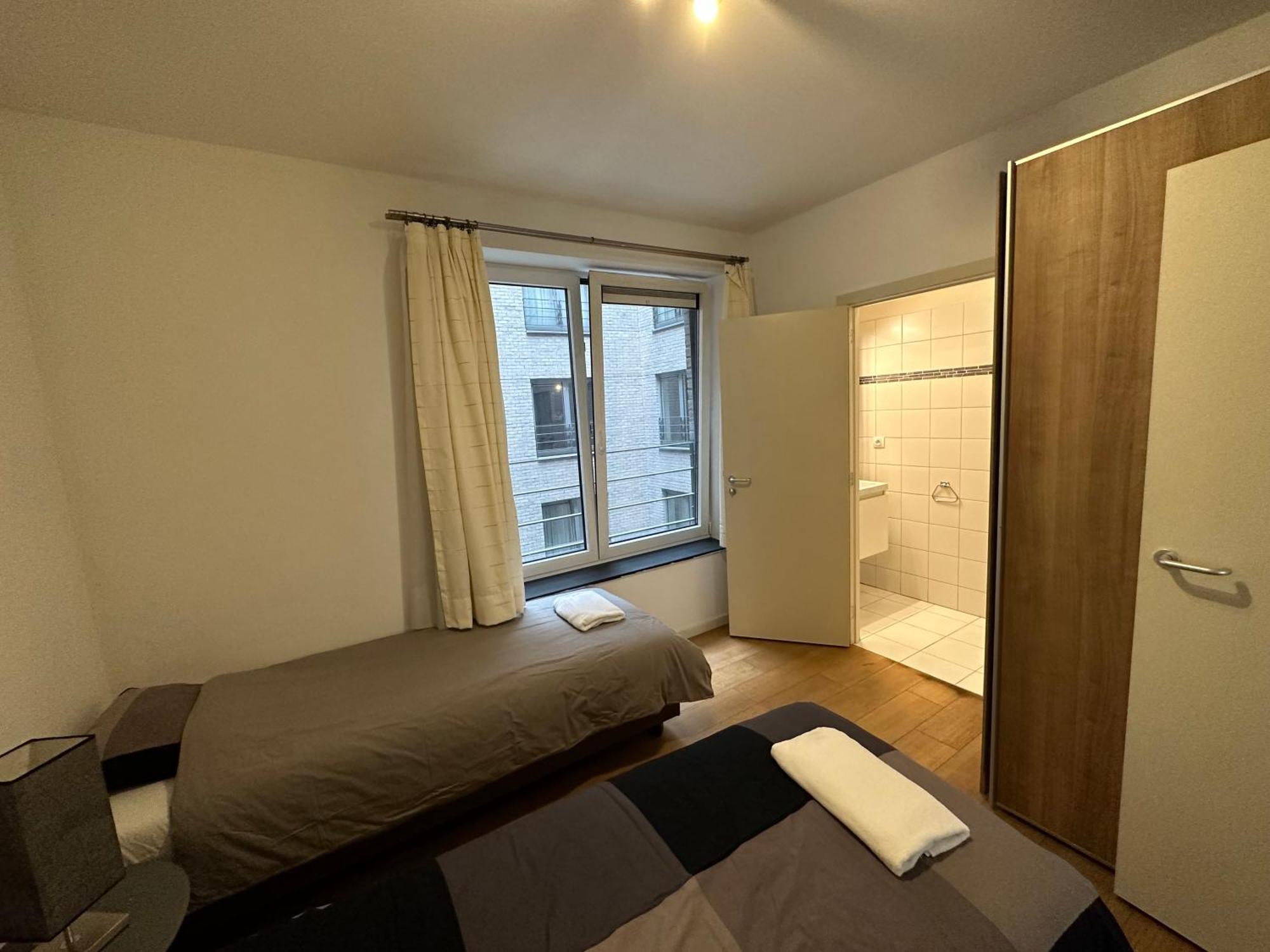 אנטוורפן Lichtrijk Mooi Appartement Met Zicht Op Hof Van Roosendael מראה חיצוני תמונה